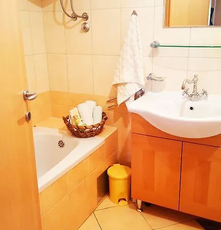 Dinola Apartamento *